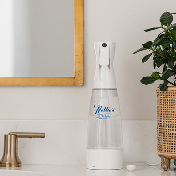 Ninety-Nine device that electrolyses water for removing odour